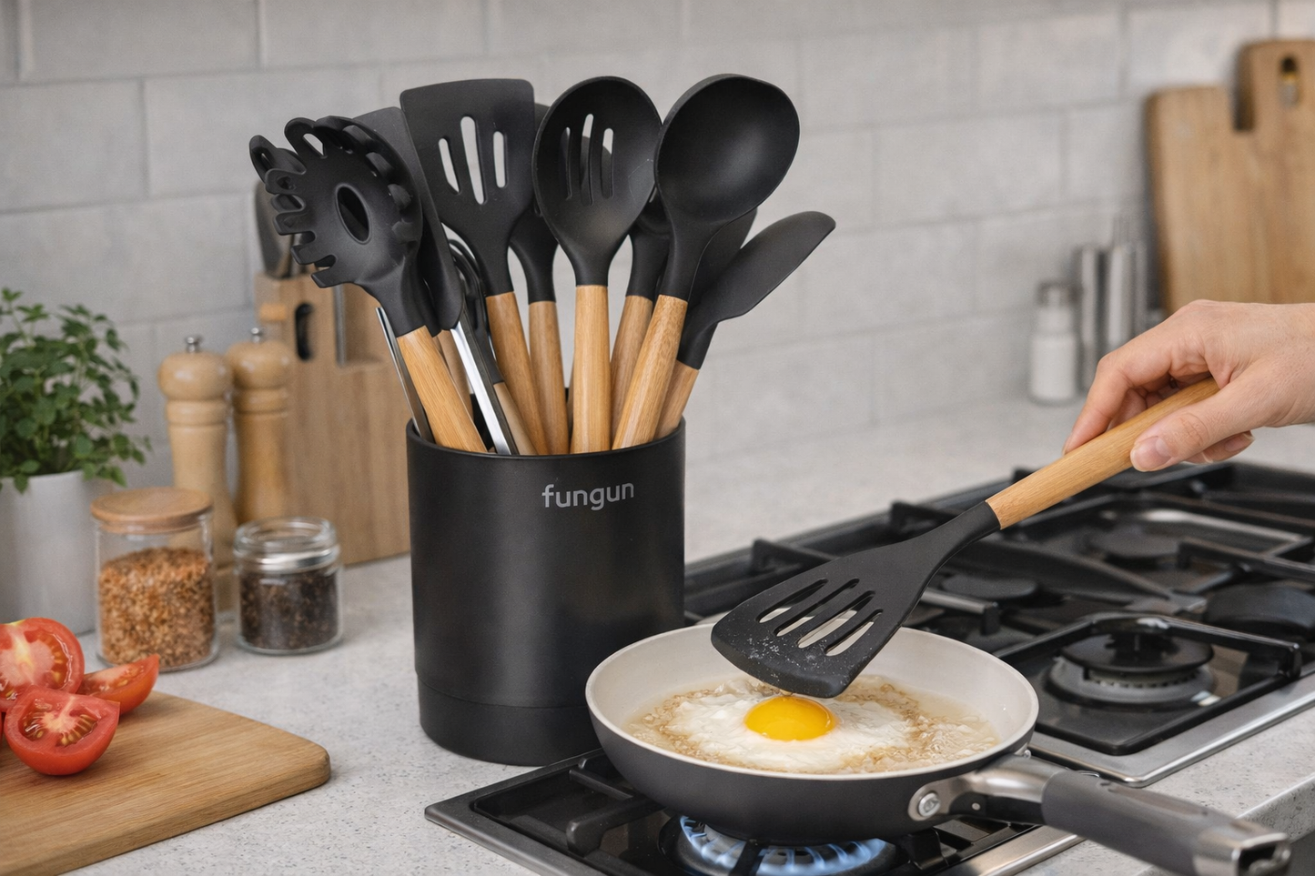 Silicone Kitchen Cooking Utensil Set Fungun 35 Pcs Kitchen Utensils Spatula Set with Utensil Holder for Nonstick Cookware BPA Free Cooking Utensils Kitchen Tools Gift (Black)